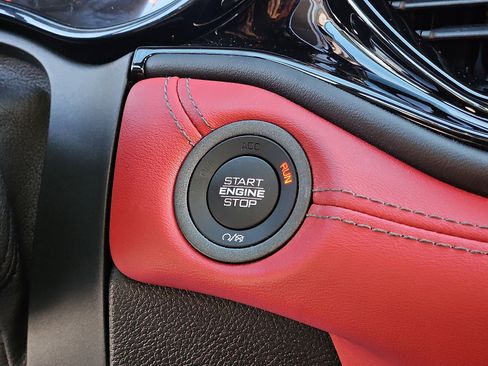 Used 2022 Dodge Durango R/T image 24