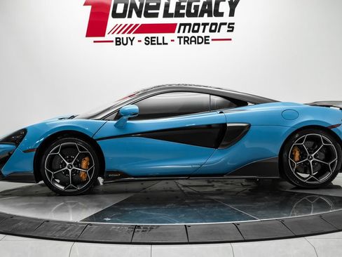 Used 2019 McLaren 600LT RWD image 14