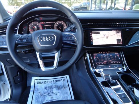 Used 2023 Audi Q7 3.0T Premium Plus w/ Premium Plus Package image 11