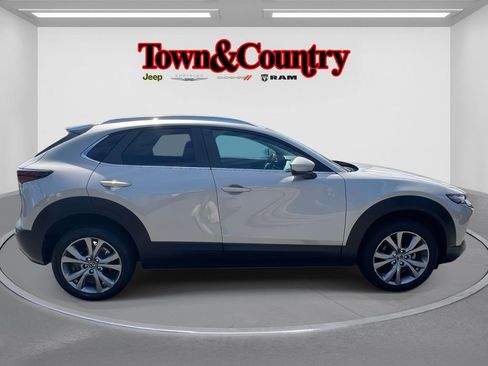 Used 2022 MAZDA CX-30 AWD 2.5 S w/ Preferred Package image 4