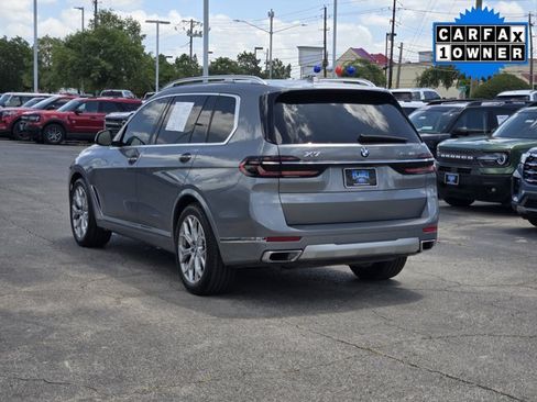 Used 2023 BMW X7 xDrive40i w/ Premium Package AWD/4WD image 5