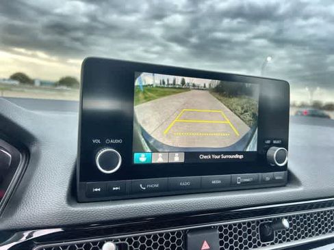 Certified 2022 Honda Civic EX image 26