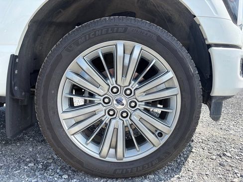 Used 2025 Ford F150 Platinum w/ Equipment Group 703A Plus AWD/4WD image 15