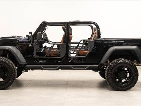 Used 2026 Jeep Gladiator Sport AWD/4WD image 18