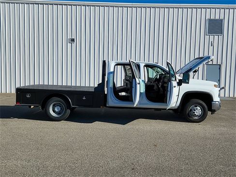 Used 2024 Chevrolet Silverado 3500 W/T w/ WT Convenience Package image 16