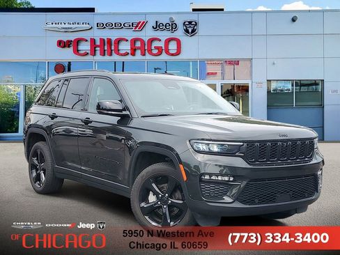 Certified 2024 Jeep Grand Cherokee Limited w/ Luxury Tech Group II AWD/4WD image 1