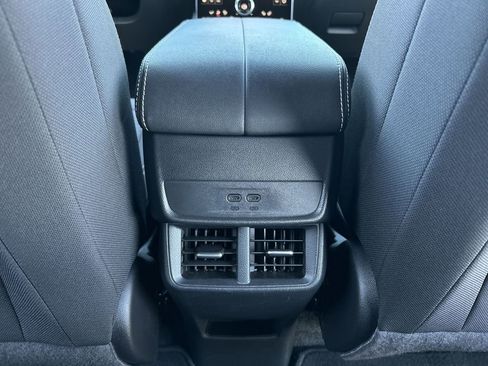 Used 2025 GMC Terrain Elevation image 21