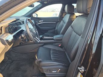 Used 2022 Audi e-tron Chronos AWD/4WD image 10