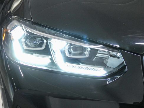 Certified 2022 BMW X3 xDrive30i w/ Convenience Package w/ZPA image 10