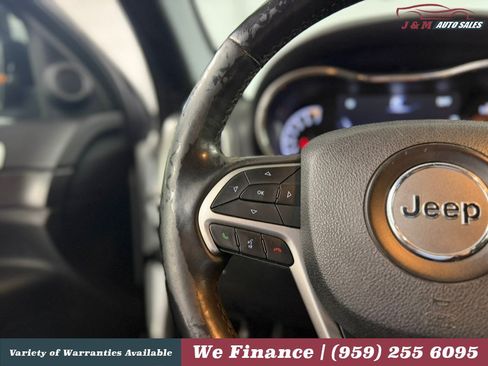 Used 2018 Jeep Grand Cherokee Altitude AWD/4WD image 23