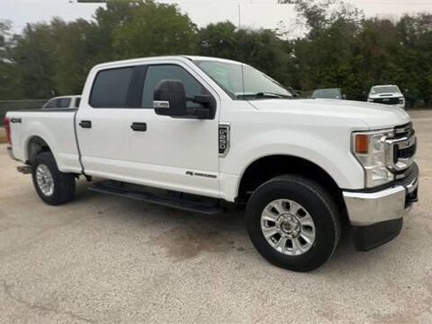 Used 2020 Ford F250 XLT image 2