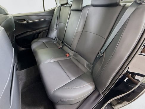 Used 2025 Toyota Camry XLE w/ Premium Plus Package image 22