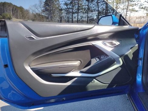 Used 2017 Chevrolet Camaro LT image 11