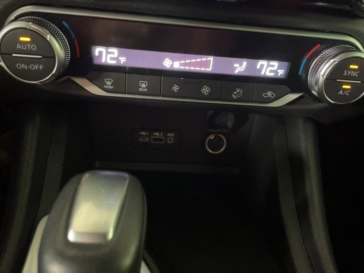 Used 2023 Nissan Sentra SR w/ Electronics Package FWD image 6
