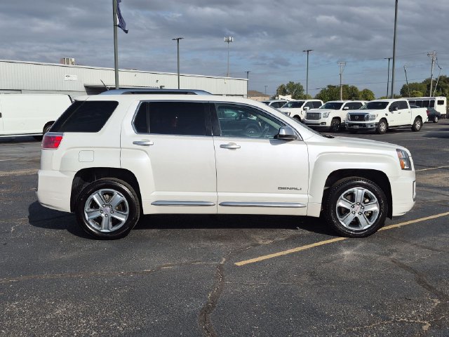 Used 2016 GMC Terrain Denali FWD image 10