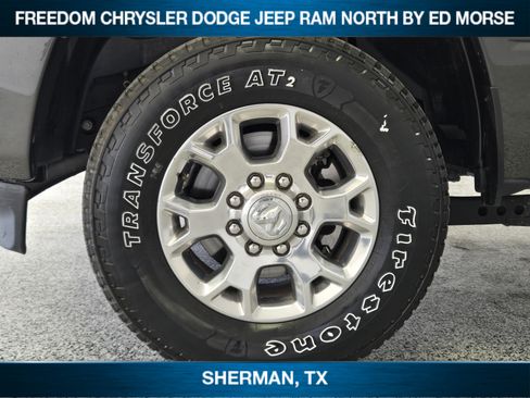 Used 2024 RAM 2500 Laramie AWD/4WD image 7