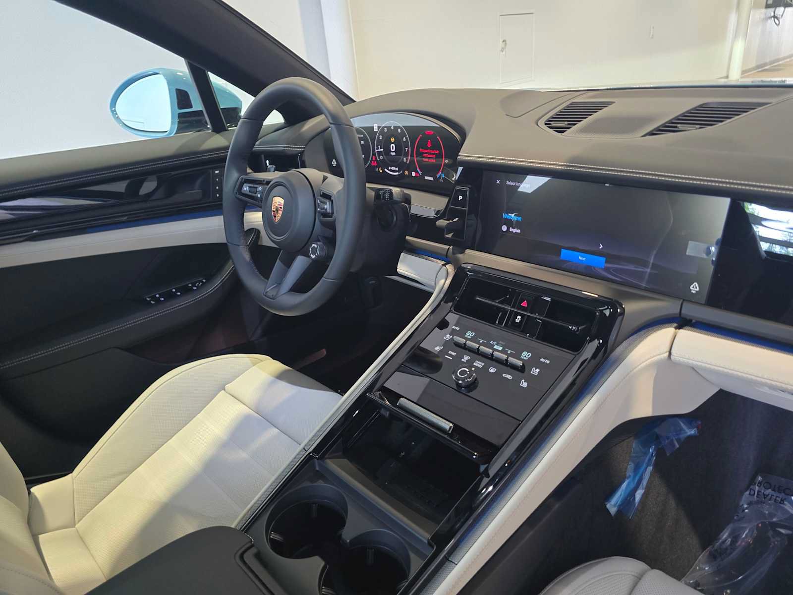 New 2026 Porsche Panamera 4 AWD/4WD image 13