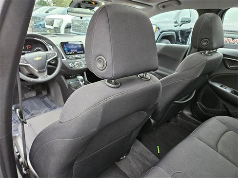 Used 2023 Chevrolet Malibu LT image 17