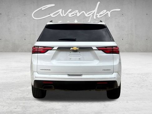 Used 2023 Chevrolet Traverse Premier FWD image 15