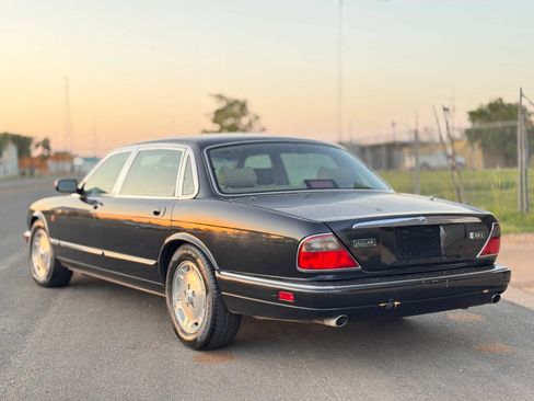 Used 1997 Jaguar XJ6 L image 7
