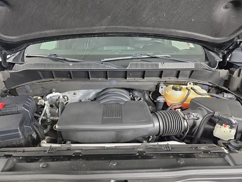 Used 2022 Chevrolet Silverado 1500 High Country image 9