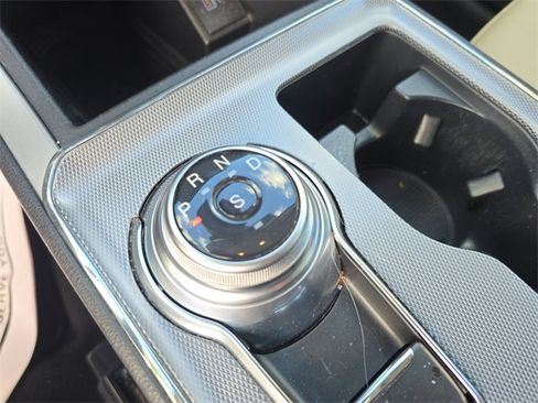 Used 2021 Ford Edge SEL w/ Convenience Package image 34