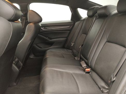 Used 2022 Honda Accord Sport image 18