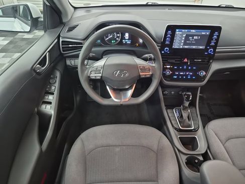 Used 2020 Hyundai Ioniq Blue image 10