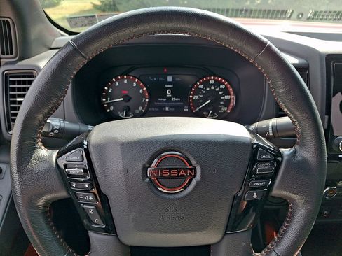 Used 2022 Nissan Frontier PRO-4X AWD/4WD image 20