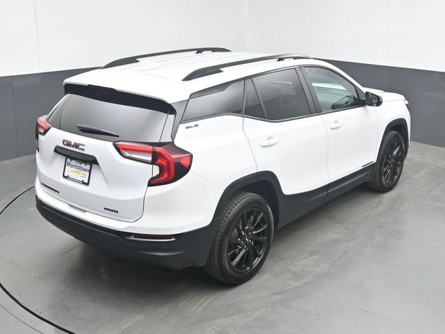 Used 2023 GMC Terrain SLE w/ Elevation Edition AWD/4WD image 39