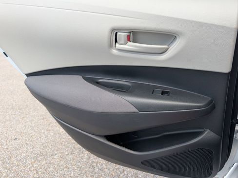 New 2026 Toyota Corolla LE FWD image 27