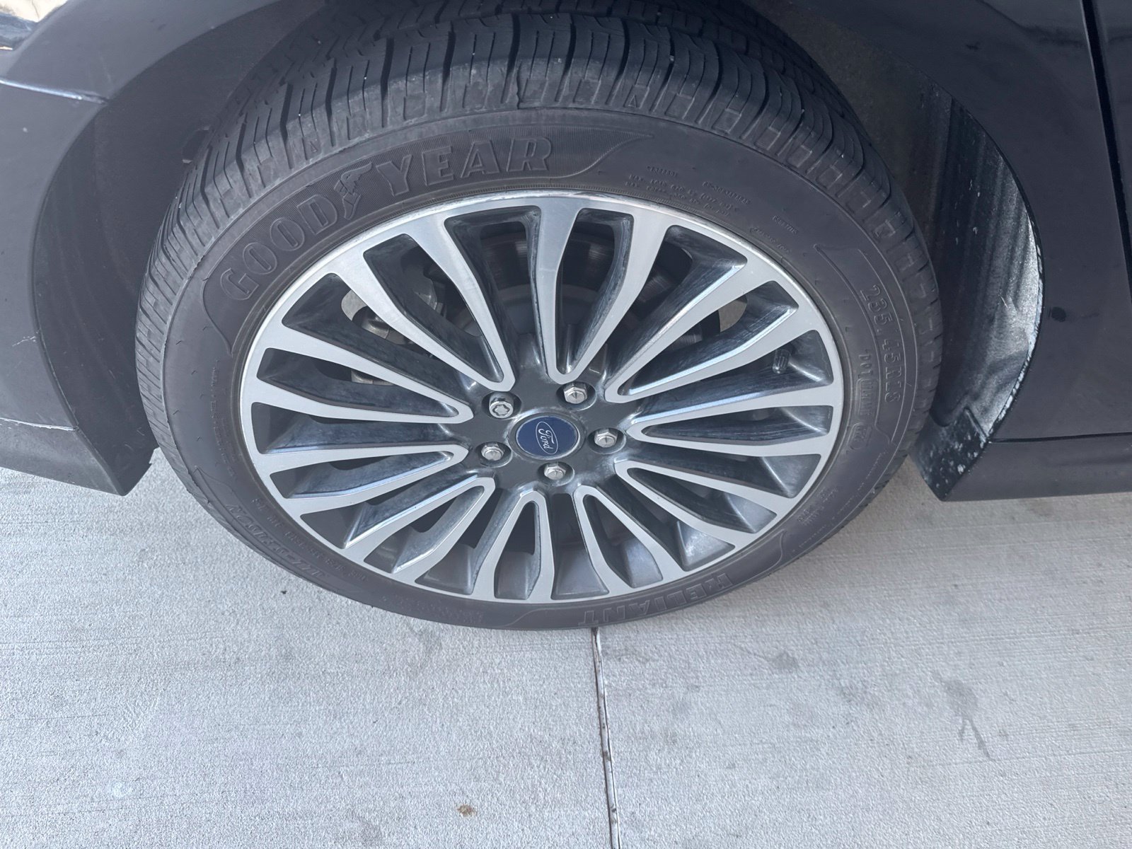 Used 2018 Ford Fusion SE w/ Fusion SE Technology Package FWD image 21