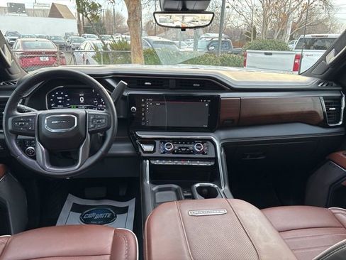Used 2024 GMC Sierra 2500 Denali Ultimate image 29