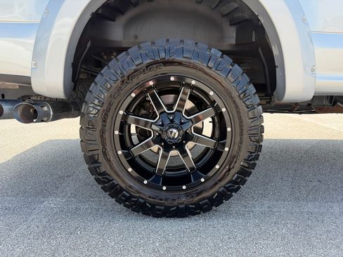 Used 2018 Ford F250 Platinum w/ Platinum Ultimate Package AWD/4WD image 24