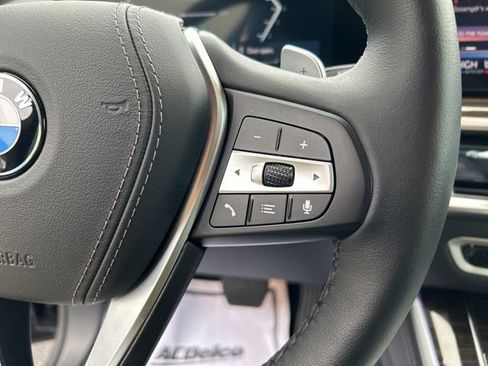 Used 2025 BMW X5 xDrive40i w/ Premium Package image 18