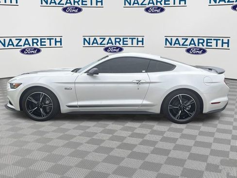Used 2017 Ford Mustang GT Premium w/ Equipment Group 401A RWD image 4