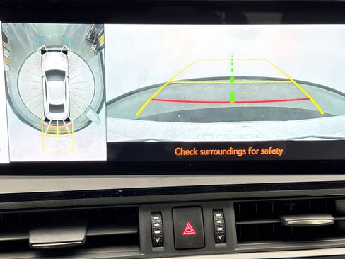 Used 2024 Lexus ES 350 w/ Luxury Package image 15