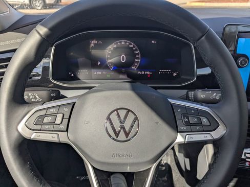 New 2026 Volkswagen Jetta SE image 31