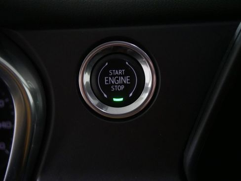 Used 2021 Chevrolet Blazer LT image 21