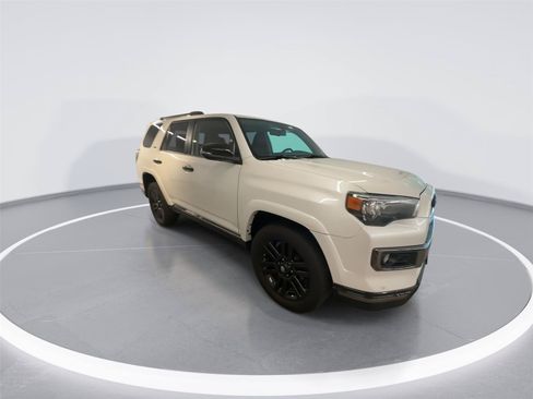Used 2019 Toyota 4Runner Limited AWD/4WD image 1