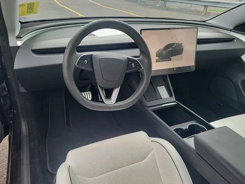 Used 2024 Tesla Model 3 Performance AWD/4WD image 8