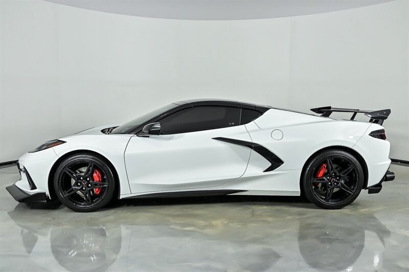 Used 2021 Chevrolet Corvette Stingray Coupe w/ 1LT RWD image 7