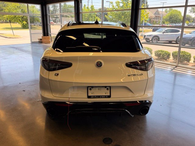 New 2026 Alfa Romeo Stelvio Sprint AWD/4WD image 5