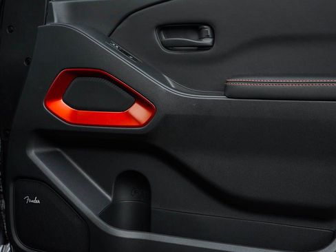 New 2026 Nissan Frontier PRO-4X w/ Pro Premium Package image 8