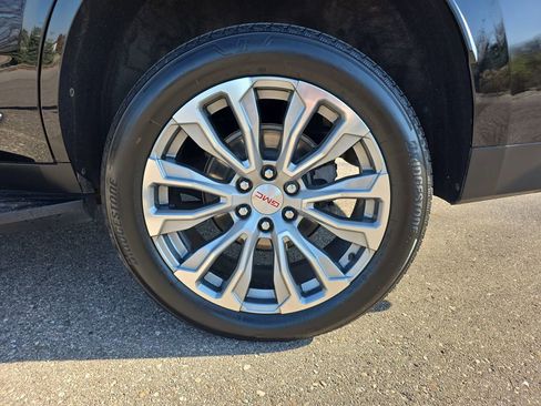 Certified 2022 GMC Yukon Denali AWD/4WD image 35