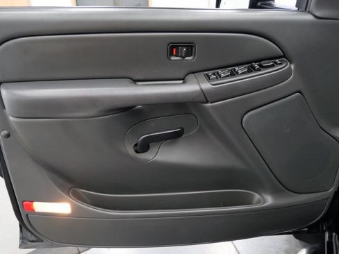 Used 2007 Chevrolet Silverado 3500 LT AWD/4WD image 13