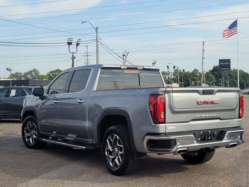 Used 2023 GMC Sierra 1500 SLT w/ SLT Premium Plus Package AWD/4WD image 20