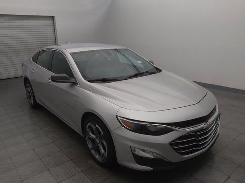 Used 2020 Chevrolet Malibu LT FWD image 13