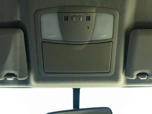 Used 2013 Nissan Rogue S FWD image 31