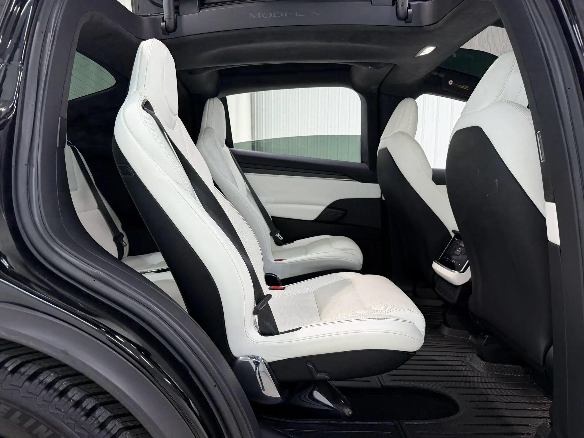 Used 2022 Tesla Model X Plaid AWD/4WD image 22